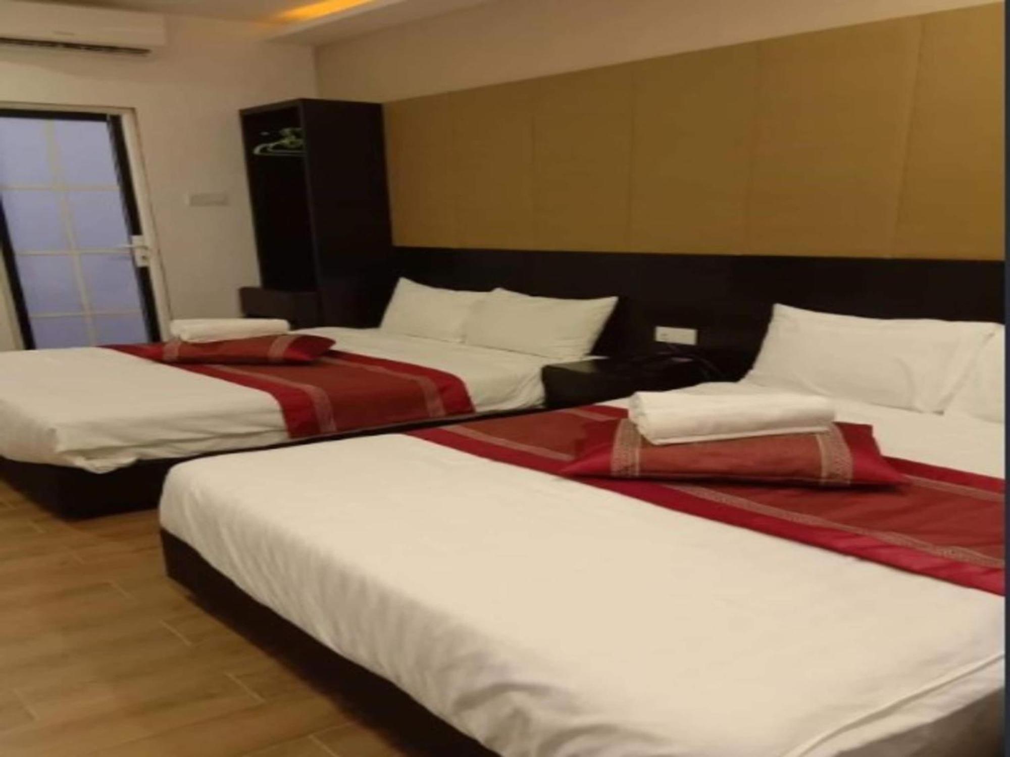 Oyo 91087 Hotel Dspark Port กลัง ภายนอก รูปภาพ